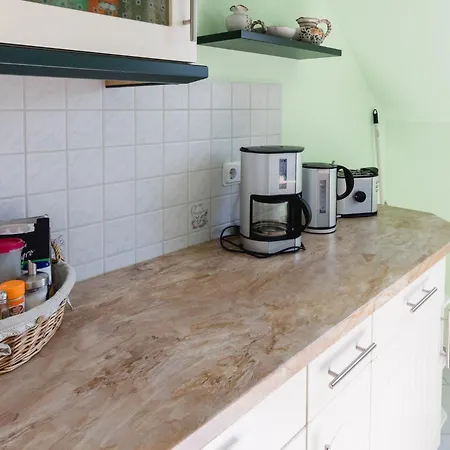 Mit Parkplatz Und Fahrradunterstellmoeglichkeit Mit Balkon Nah Am Wald By Interhome Hetzdorf