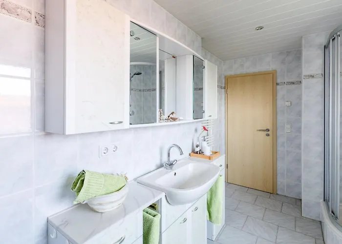 Apartmán Mit Parkplatz Und Fahrradunterstellmoeglichkeit Mit Balkon Nah Am Wald By Interhome Hetzdorf